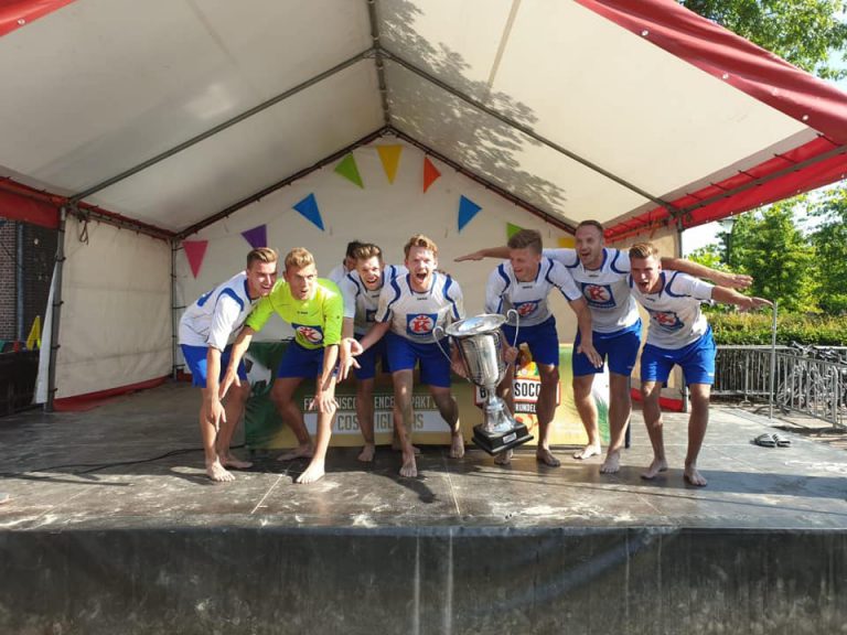 Winnaars beachsoccer senioren